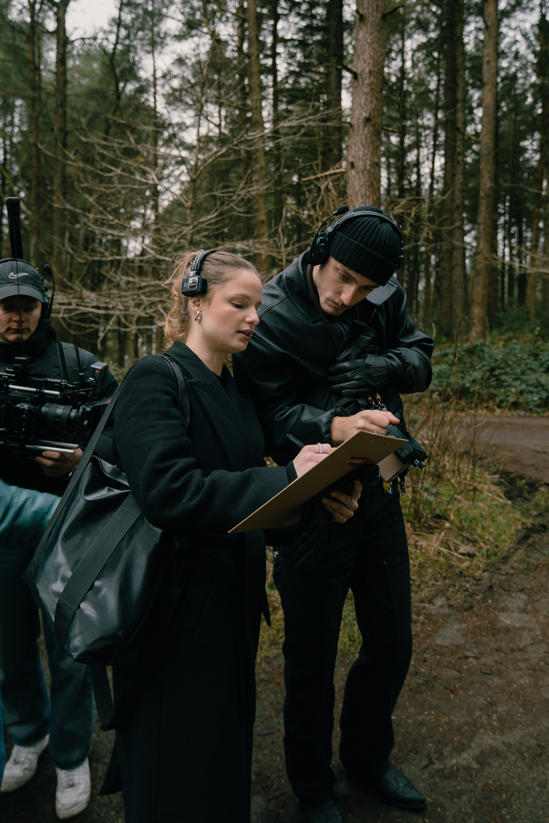 Houvast aan het werk op set